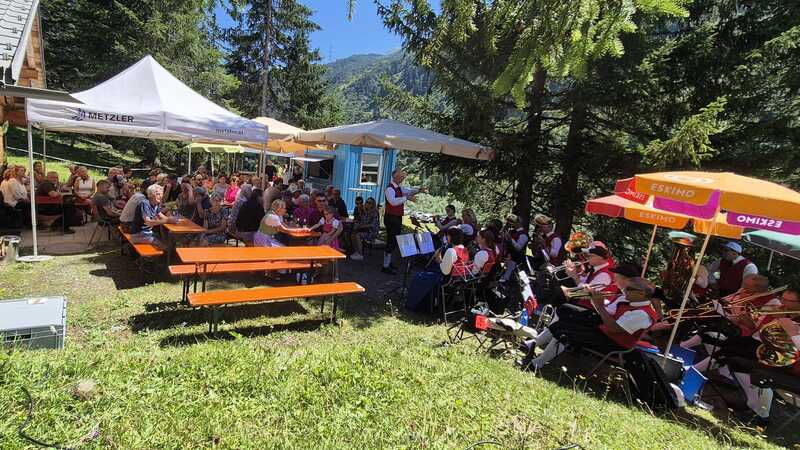 Alpmesse Stuben mit Platzkonzert